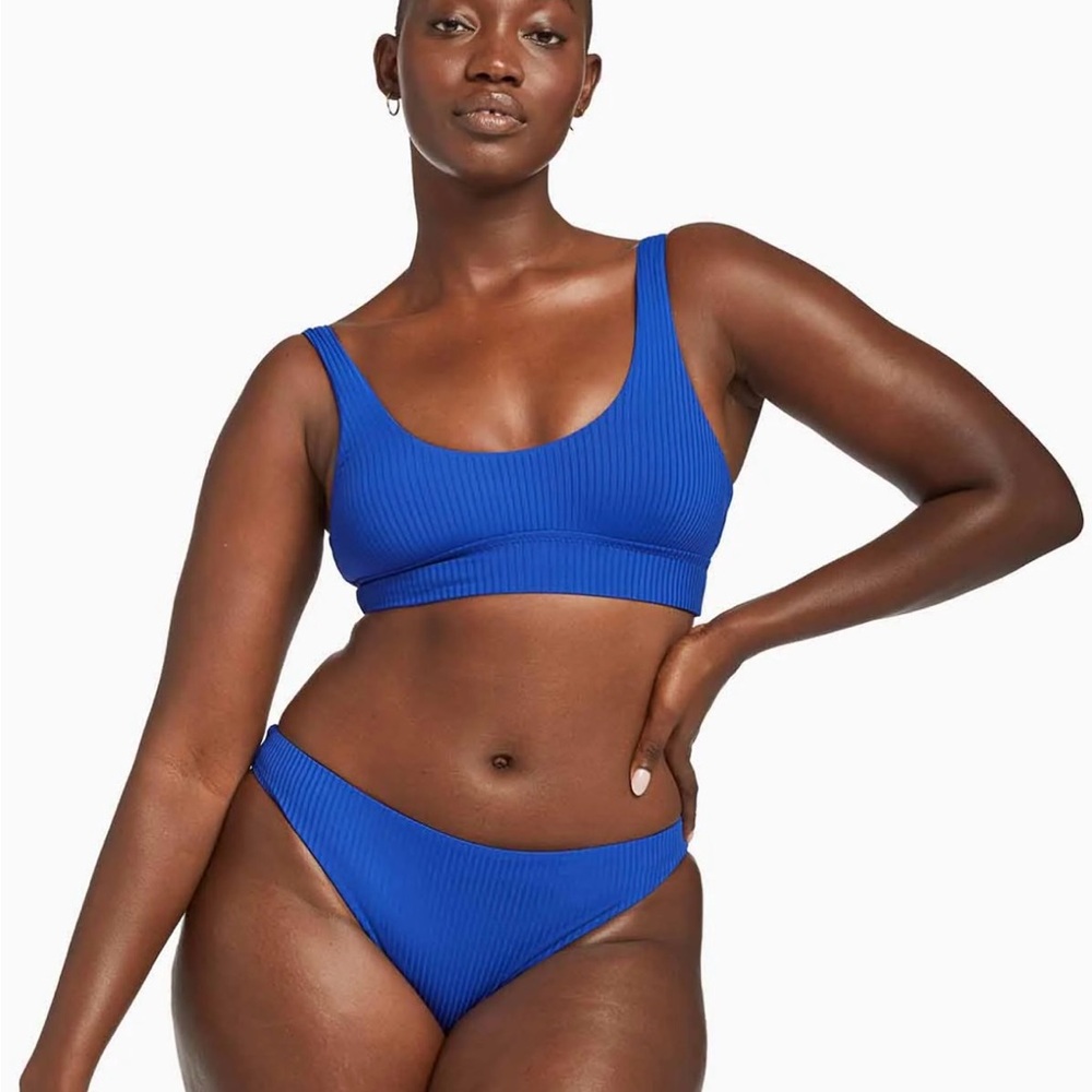 Vitamin A swimsuit - never worn tags still attached